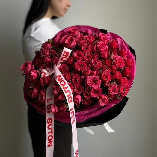 Букет "23 кустовых малиновых роз"