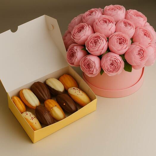 Бокс Мадленов и Букет Пионовидных Роз💐
