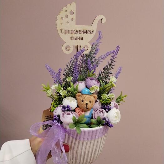 Цветочная композиция на выписку сына