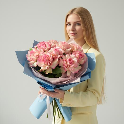 Французкая роза букет-05 x Pioneer