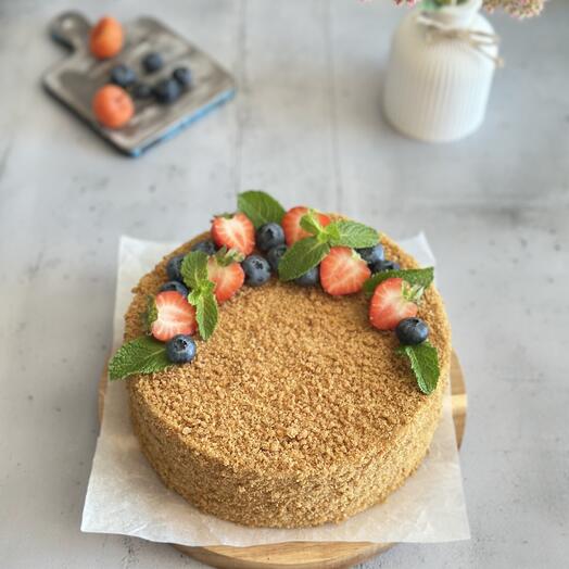Торт «Классический медовик» (vegan) для мамы, папы, бабушки, дедушки, брату