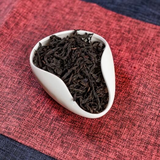 Чай китайский улун Да Хун Пао "Большой красный халат", Art of Tea, 100 г