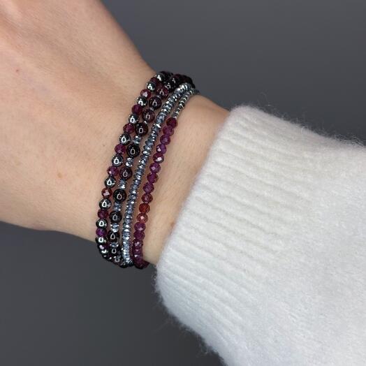 Многослойный браслет из граната и гематита