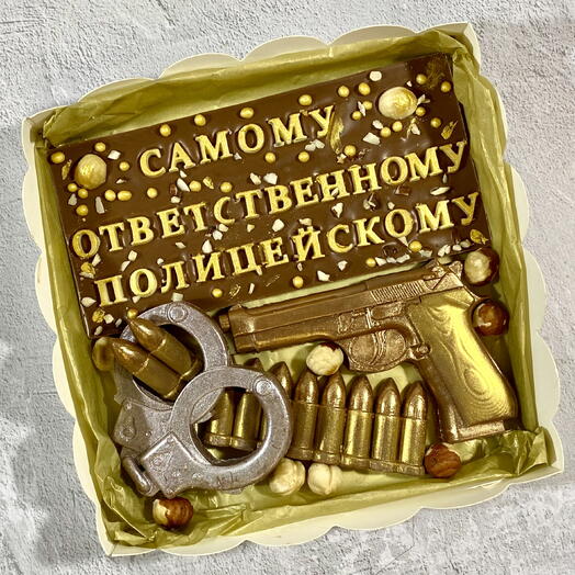 Шоколадный подарок на День полиции