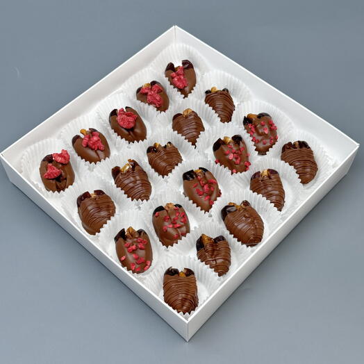 Коробочка Финики в шоколаде Большое удовольствие