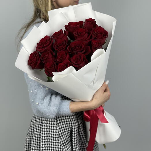 Букет из 15 премиальных бордовых роз 60см (55)