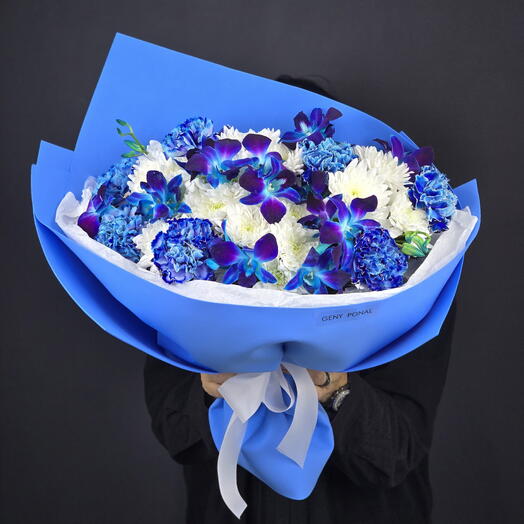 Авторский букет "Oasis Moon 💙" с космическими орхидеями