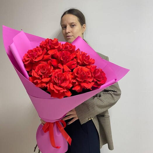 Красное в розовом