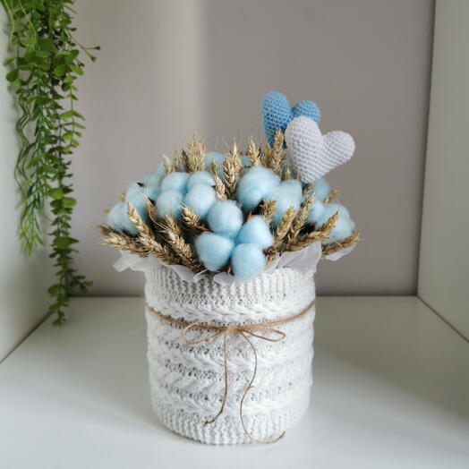 Коробочка с хлопком и сухоцветами