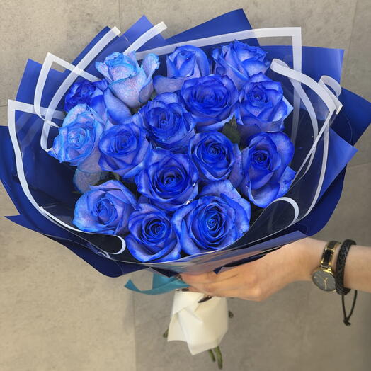 Букет из 15 роз 💙