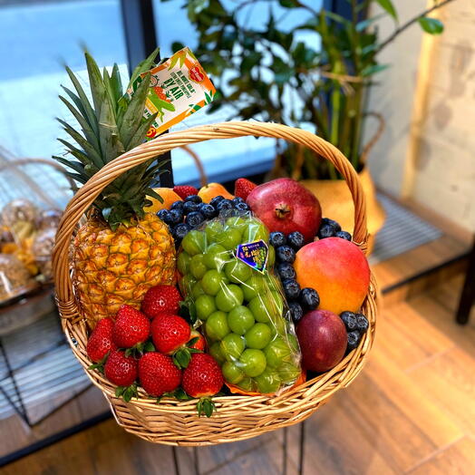 Корзина с фруктами Макси
