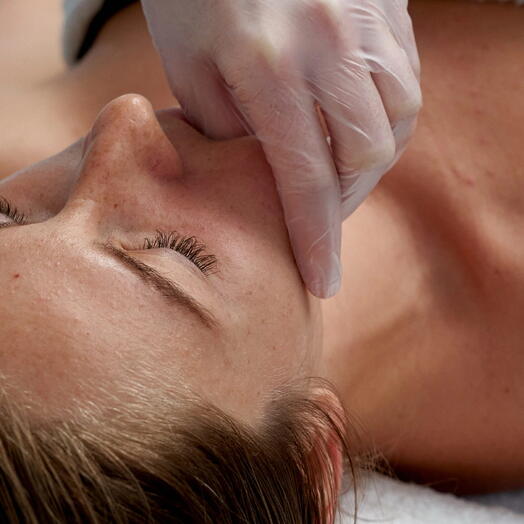 Массаж лица буккальный