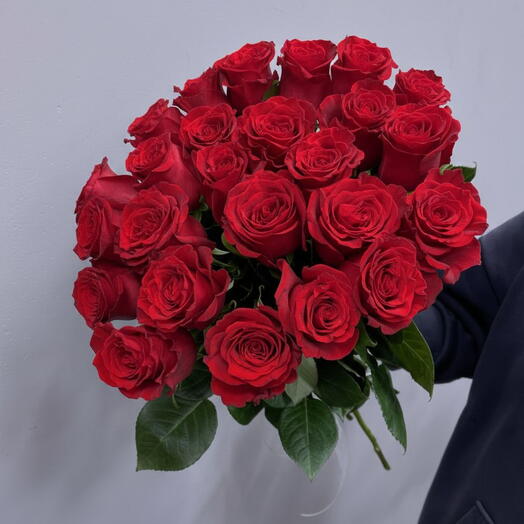 25 красных роз Ruby