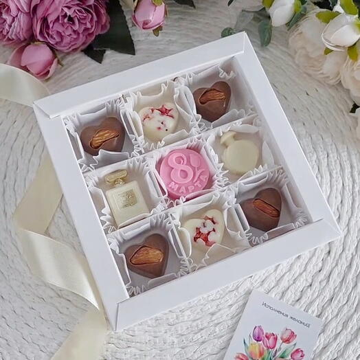 Набор конфет 9 шт на 8 марта