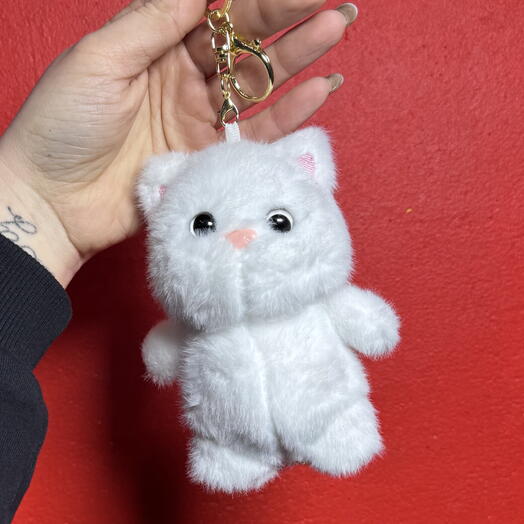 Белый котик брелок