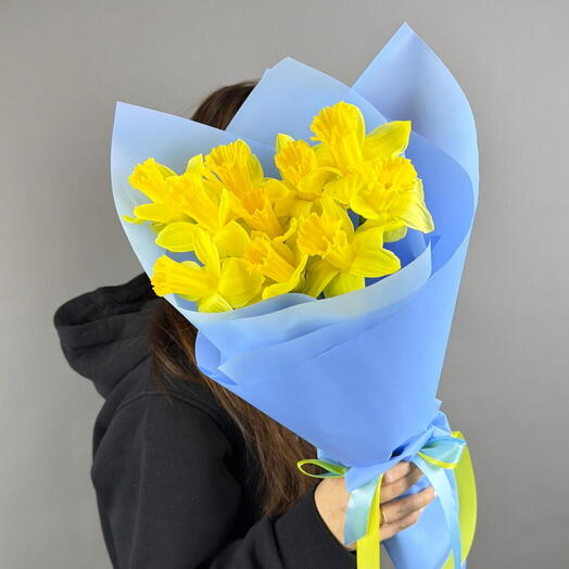 Монобукет из 11 ароматных нарциссов