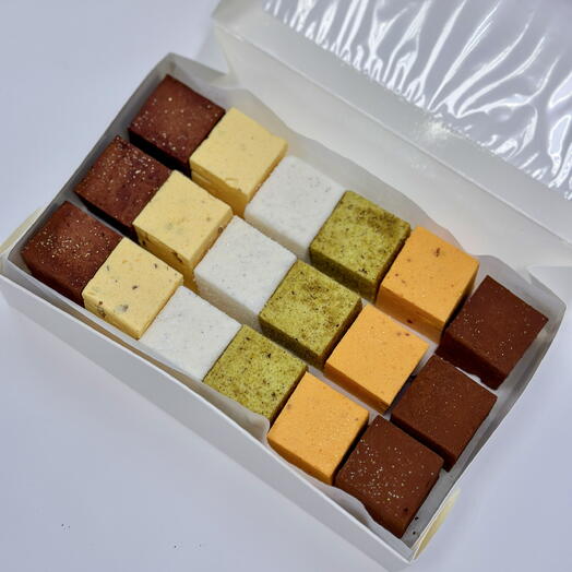 Набор конфет 18 шт  Птичье молоко эксклюзивные вкусы