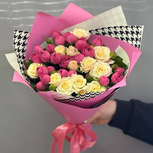 25 пионовидных роз в упаковке 💗