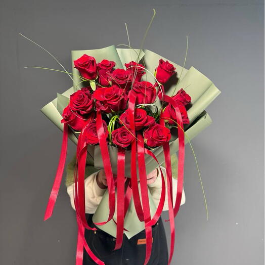 Bouquet of roses "Confession of Love"
