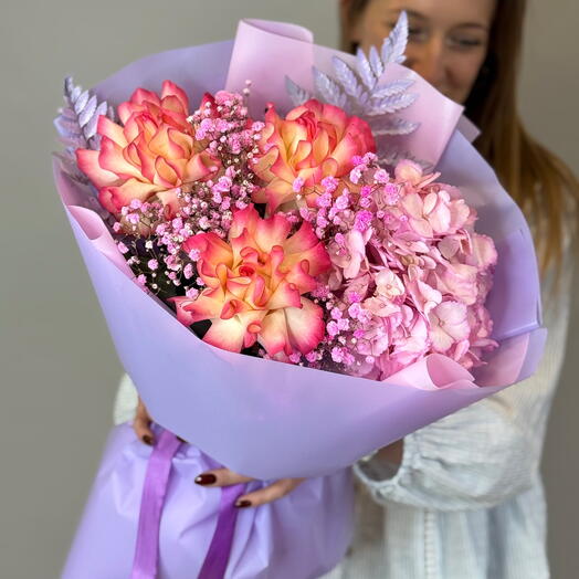 Букет из французских роз и гортензии 😍