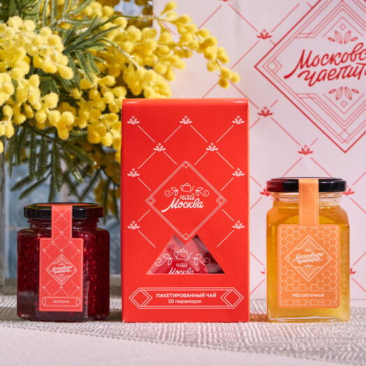 Набор чайный с вареньем из малины и цветочным медом  в подарочном пакете