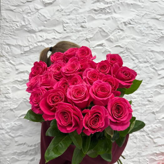25 роз «Пинк Флойд» 🌸 Ярко-розовые, под ленту — хит