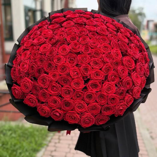 101 Роза Престиж в черной упаковке ♥️