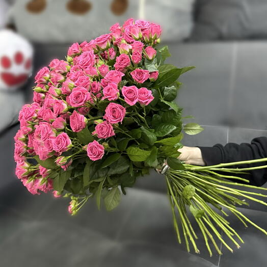 Роза кустовая Лавли Лидия 41