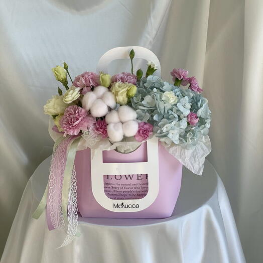 Композиция-зефирка с гортензией 🌸