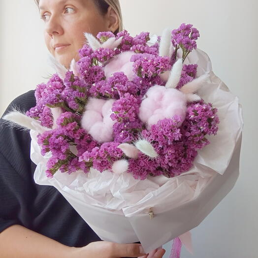 Букет из статицы, хлопка и лагуруса