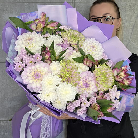 Букет Нежный георгин💜 
Авторский букет в лавандовый оттенках 🫶