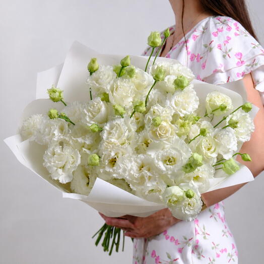 Букет из белых эустом. Круглосуточная доставка Сочи