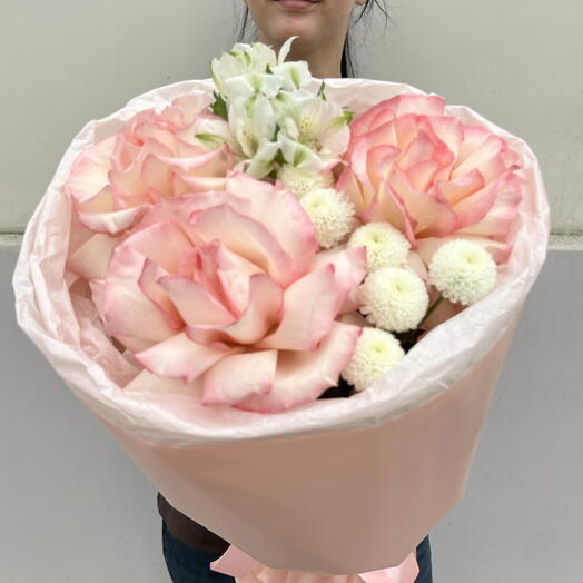 Для тебя авторский букет с французскими розами 🌸💍