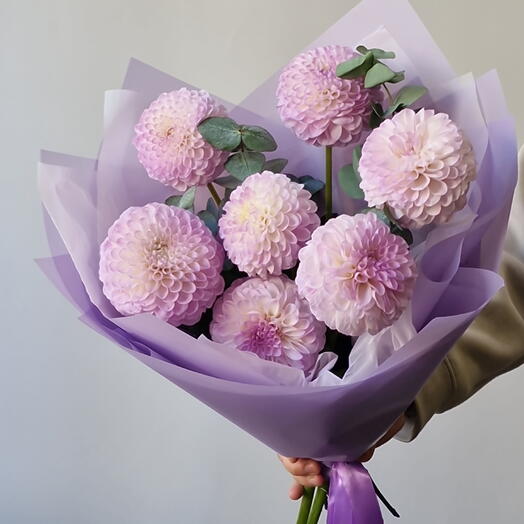 Нежный букет с георгинами🌸