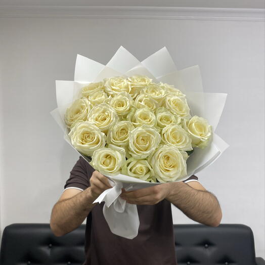 Белые розы 25шт🌹🌹🌹
