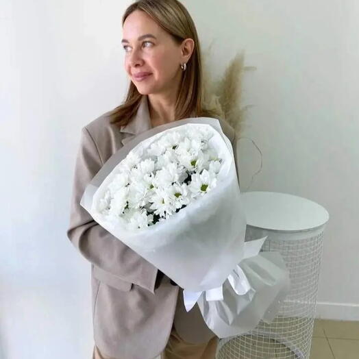 Букет ромашек хризантемы белые