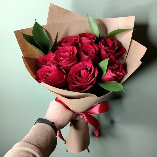 Rosas rojas de Kenia en la elaboración
