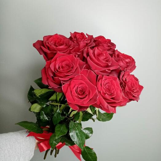 Ramo de 9 rosas rojas de 60 cm