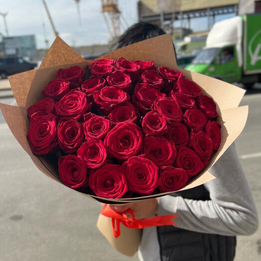 Bouquet of 31 roses