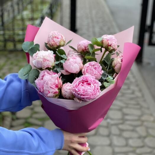 Luxury peonies