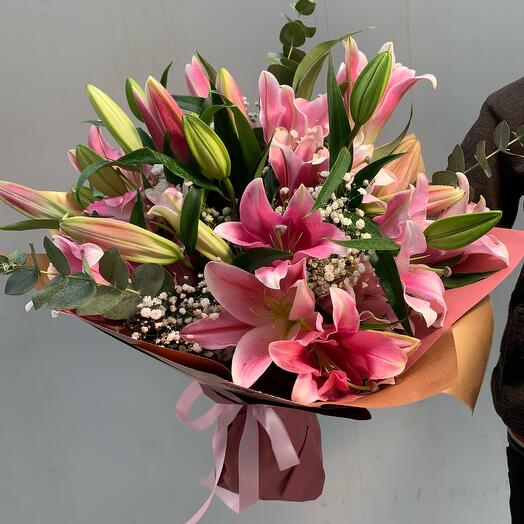 Pink Lily Bouquet