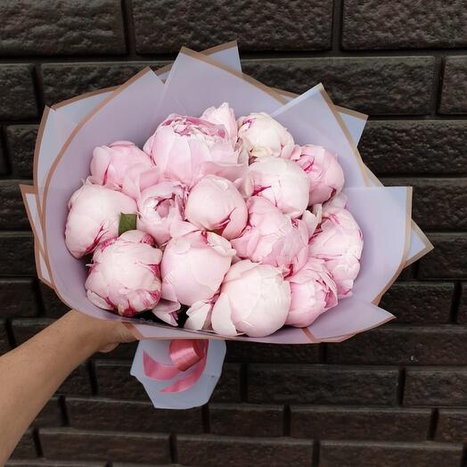15 Peonies by Sarah Bernhardt