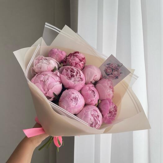 Peonies premium large bouquet of 11 pieces in a package