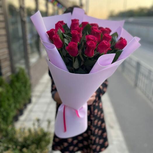 "25 rosas 50 cm."