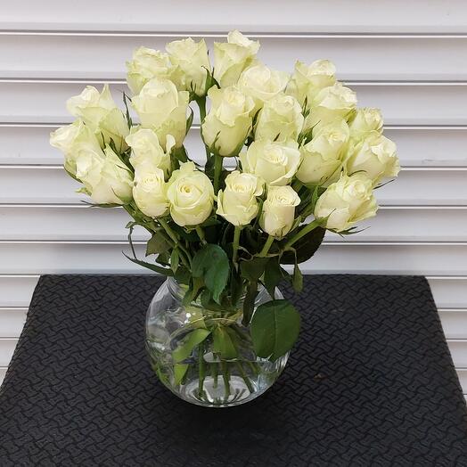 Bouquet of roses Athena 40cm