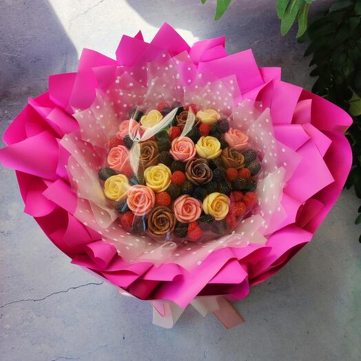 Bouquet of chocolate roses and marmalade berries
