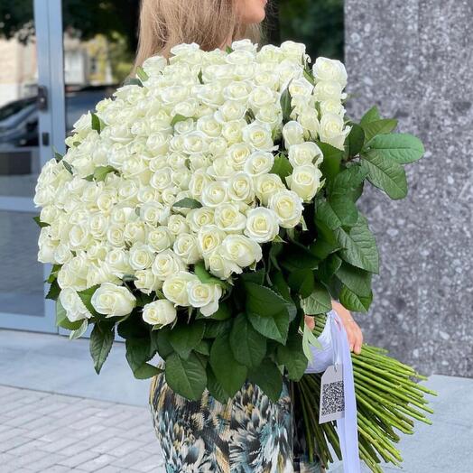 Букет белых роз
