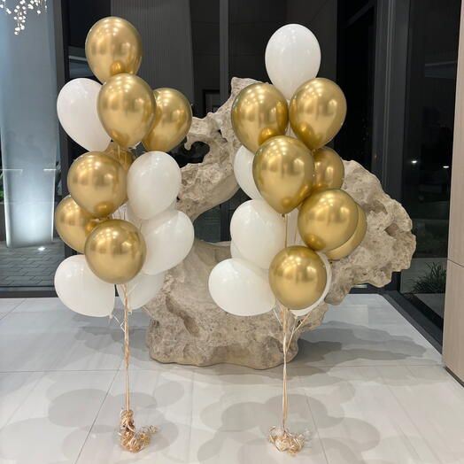 30 white balloons and chrome gold