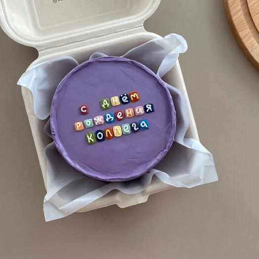 Бенто-торт 16.  Разноцветная надпись. На день рождения