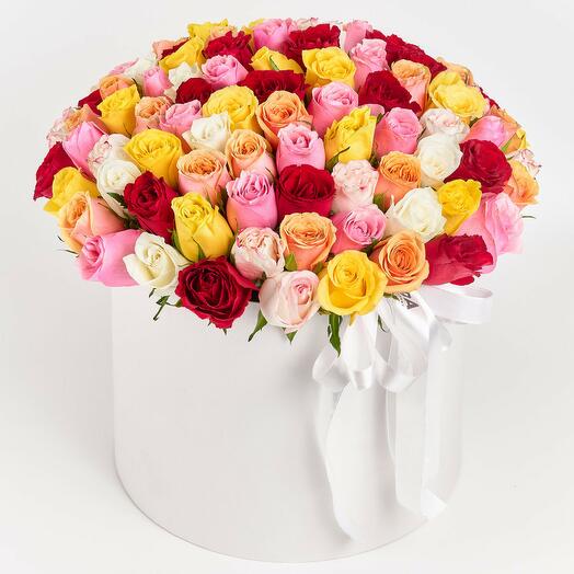 101 rosa de Kenia multicolor en una Caja